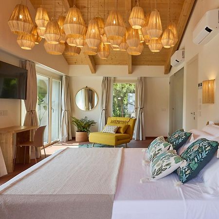 La Sfiora B&B แชร์เวีย ภายนอก รูปภาพ