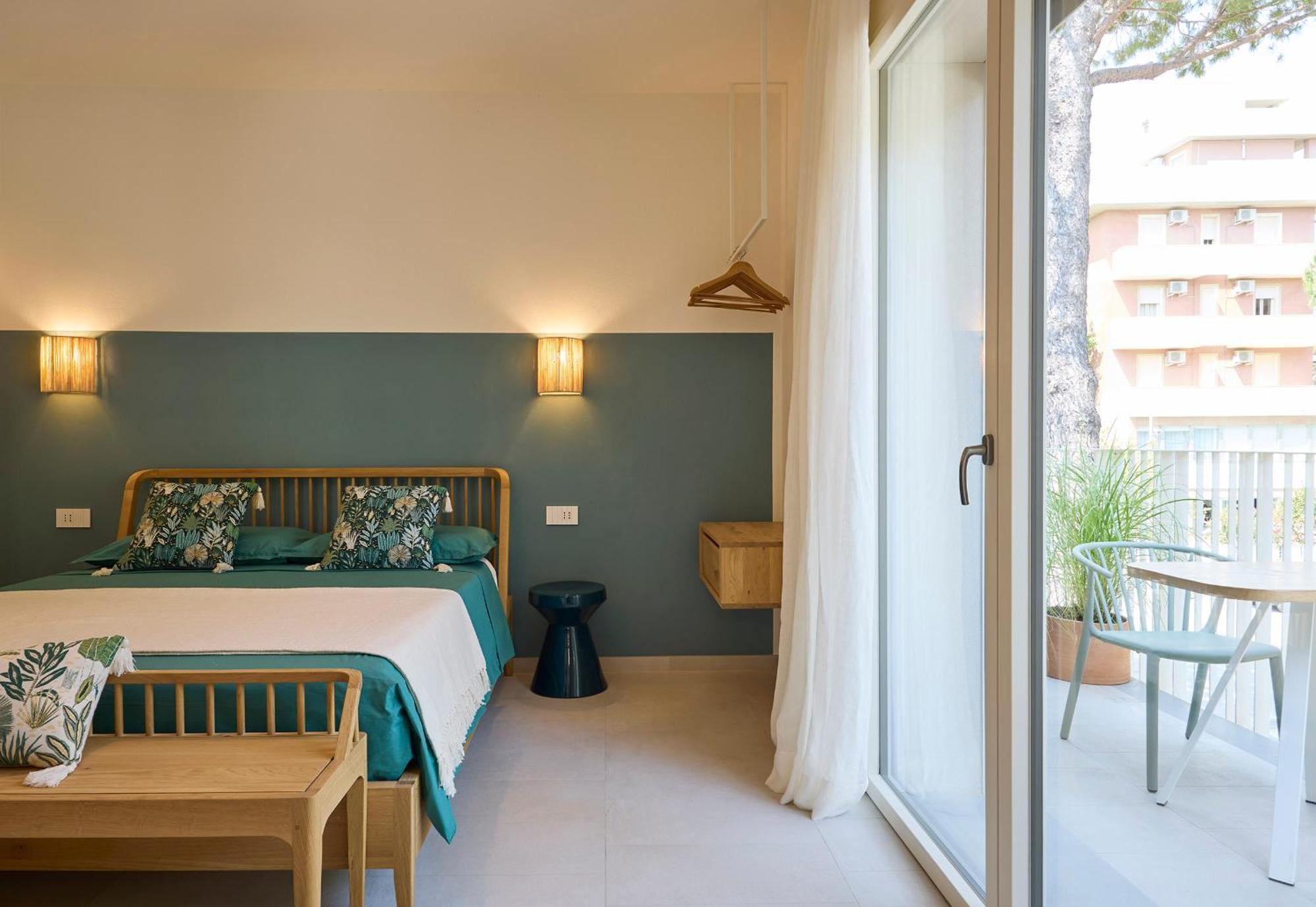 La Sfiora B&B แชร์เวีย ภายนอก รูปภาพ
