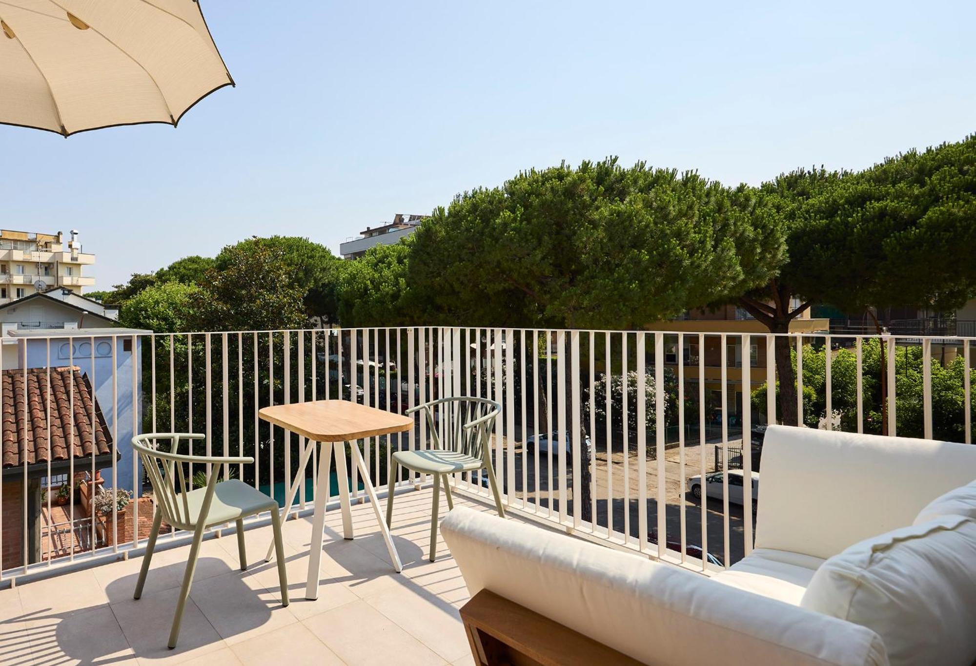 La Sfiora B&B แชร์เวีย ภายนอก รูปภาพ